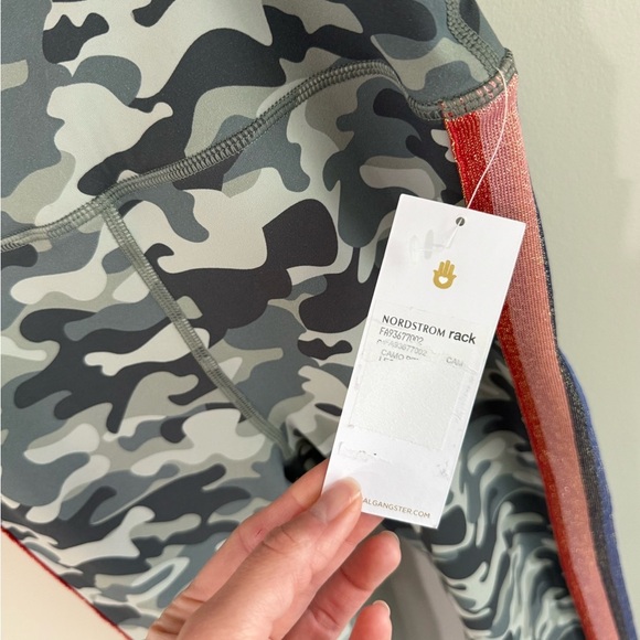 Spiritual Gangster Camo Print Glitter Striped Leggings - Size Medium - NWT - Picture 13 of 13